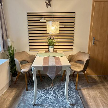 Wohnung Mit Charme, Netflix ラインシュテッテン エクステリア 写真
