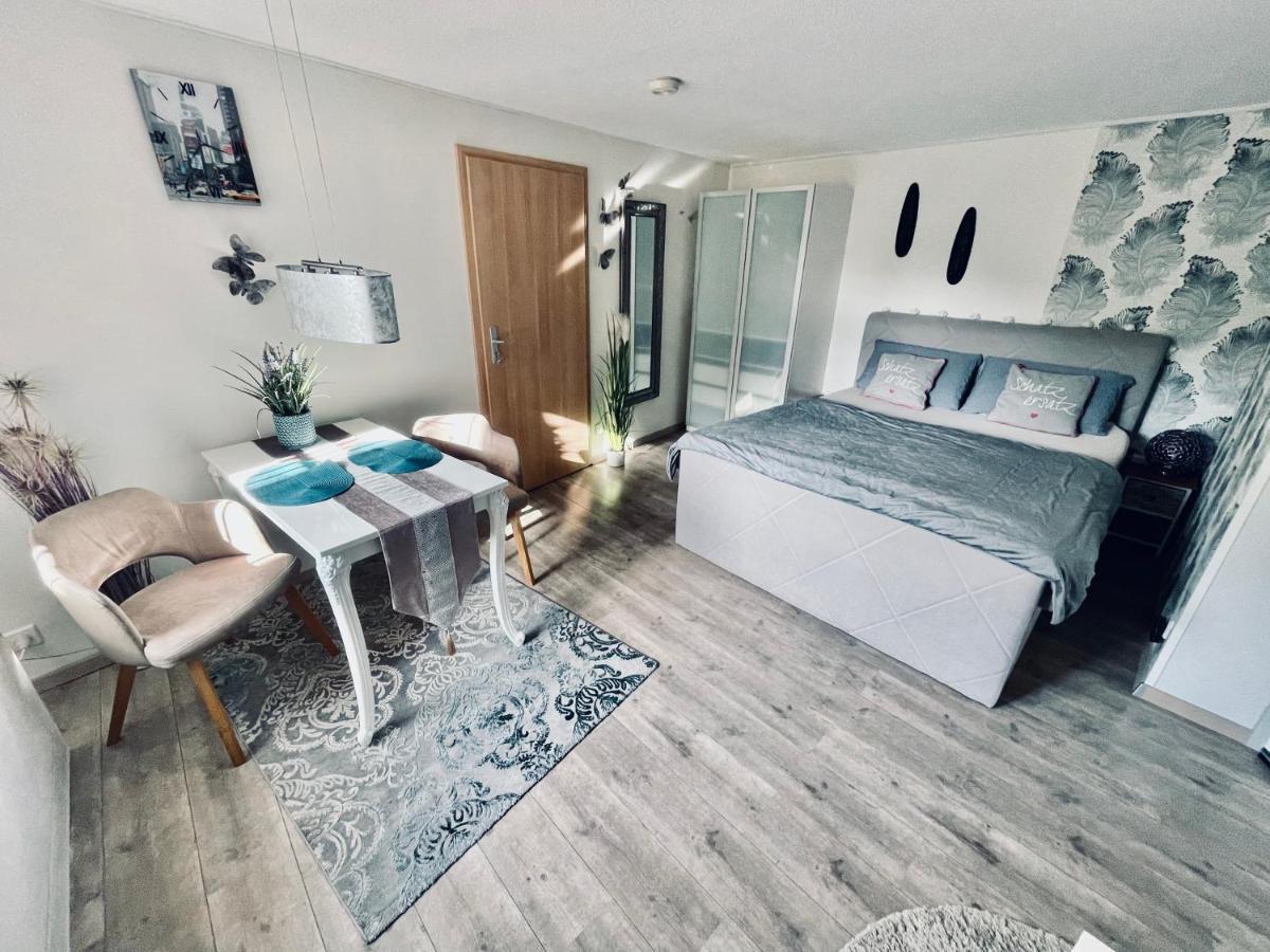 Wohnung Mit Charme, Netflix ラインシュテッテン エクステリア 写真